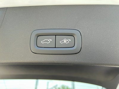 2026 Volvo XC40 Plus