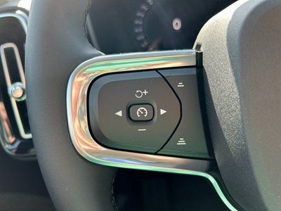 2026 Volvo XC40 Plus