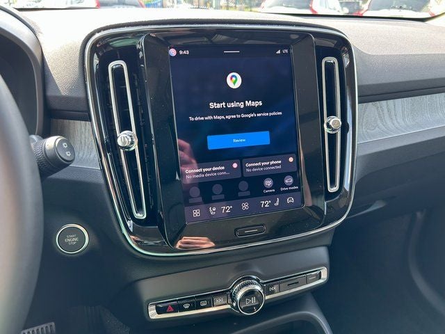 2026 Volvo XC40 Plus