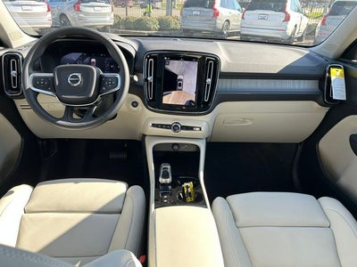 2026 Volvo XC40 B5 Plus