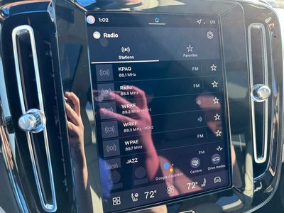 2026 Volvo XC40 B5 Plus