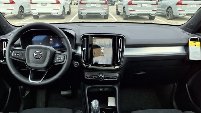 2026 Volvo XC40 B5 Ultra Black Edition