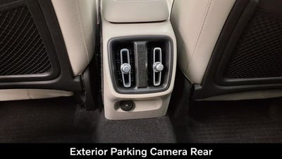 2023 Volvo XC40 B5 Plus Bright Theme