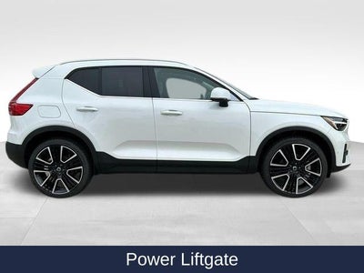 2025 Volvo XC40 Ultra