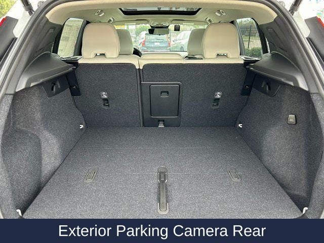 2025 Volvo XC40 Ultra