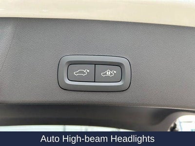 2025 Volvo XC40 Ultra