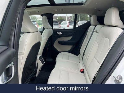 2025 Volvo XC40 Ultra