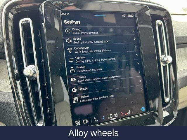 2025 Volvo XC40 Ultra