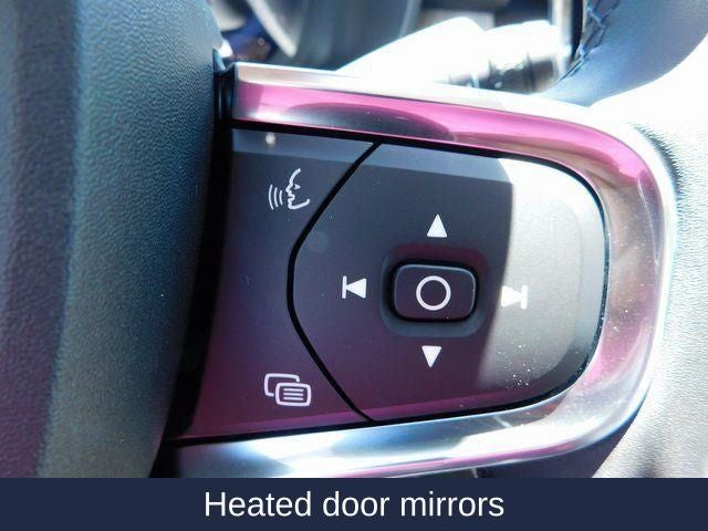 2025 Volvo XC40 Ultra