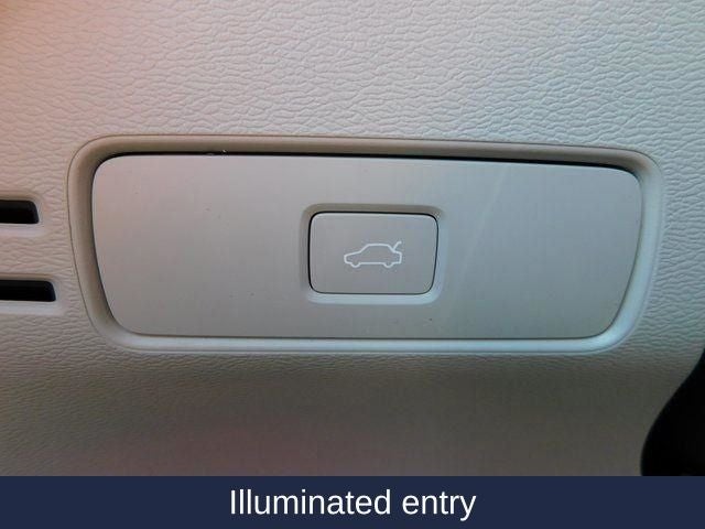 2025 Volvo XC40 Ultra