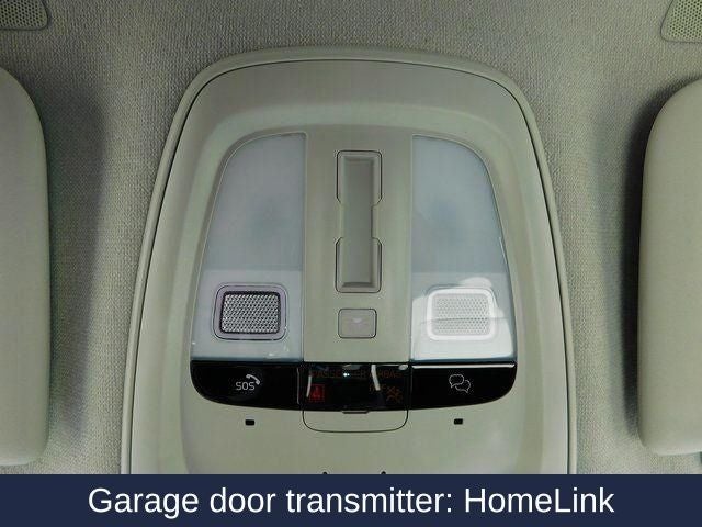 2025 Volvo XC40 Ultra