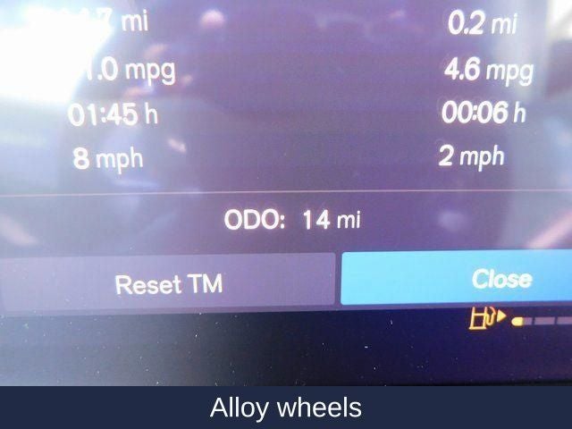 2025 Volvo XC40 Ultra