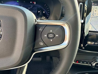 2026 Volvo XC40 B5 Core