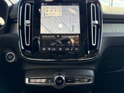 2026 Volvo XC40 B5 Core