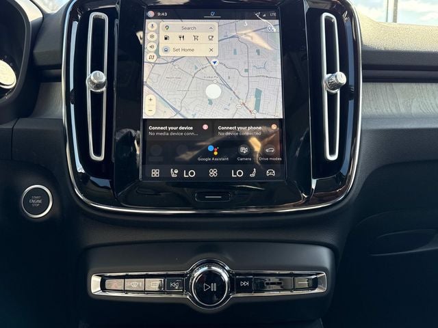 2026 Volvo XC40 B5 Core