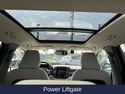 2025 Volvo XC40 Ultra