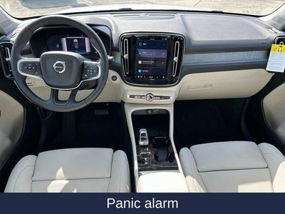 2025 Volvo XC40 Ultra