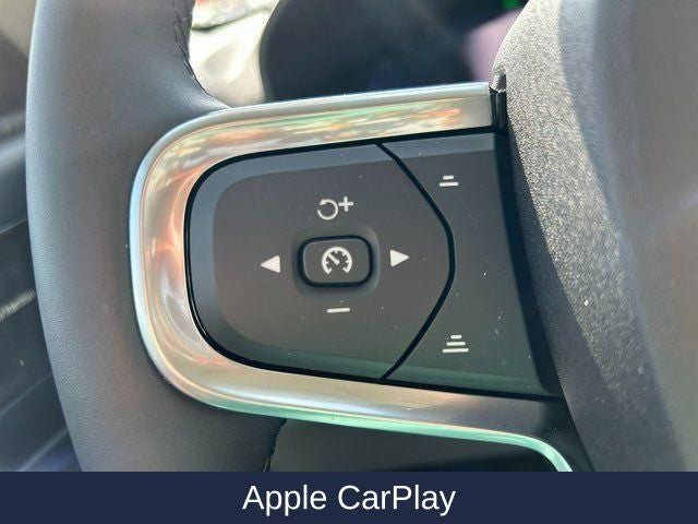 2025 Volvo XC40 Ultra