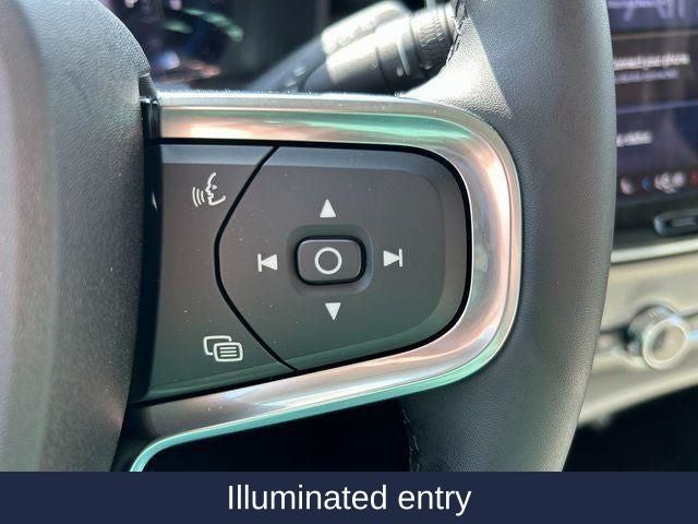 2025 Volvo XC40 Ultra