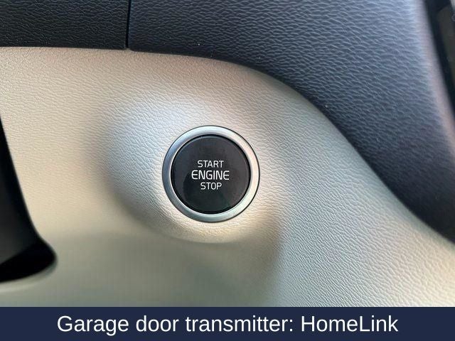 2025 Volvo XC40 Ultra