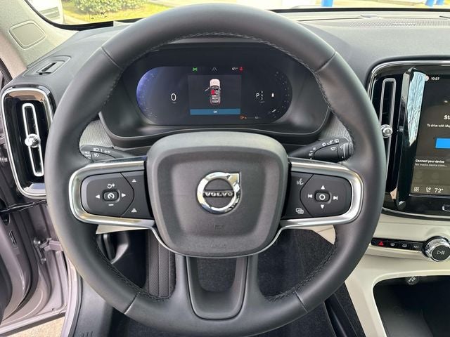 2026 Volvo XC40 B5 Ultra