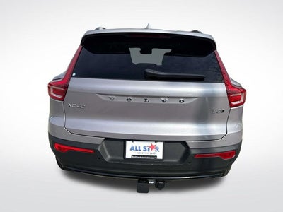 2026 Volvo XC40 B5 Ultra