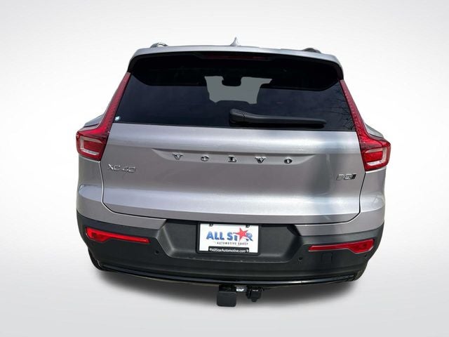 2026 Volvo XC40 B5 Ultra