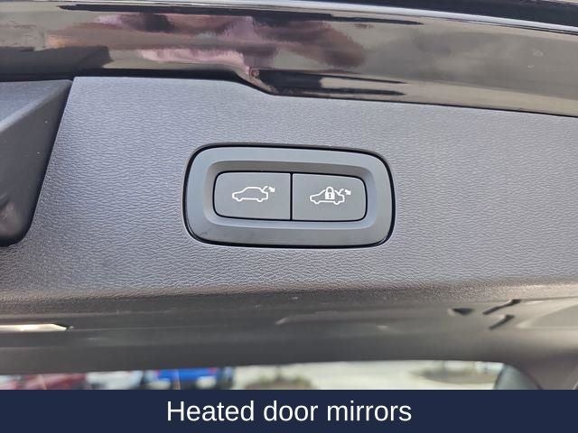 2025 Volvo V60 Cross Country B5 Plus