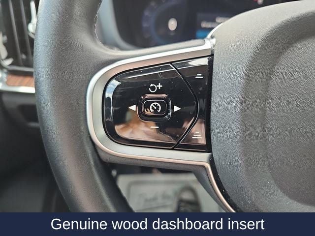 2025 Volvo V60 Cross Country B5 Plus