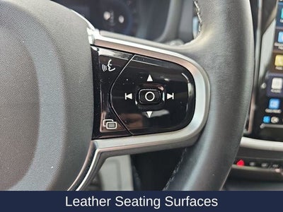 2025 Volvo V60 Cross Country B5 Plus