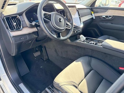 2026 Volvo XC90 B5 Plus