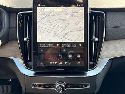 2026 Volvo XC90 B5 Plus