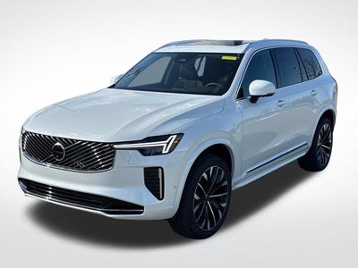 2026 Volvo XC90 B5 Plus