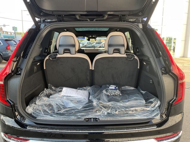 2026 Volvo XC90 B5 Plus