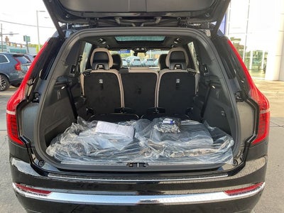 2026 Volvo XC90 B5 Plus