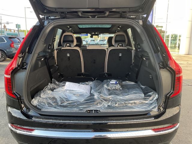 2026 Volvo XC90 B5 Plus