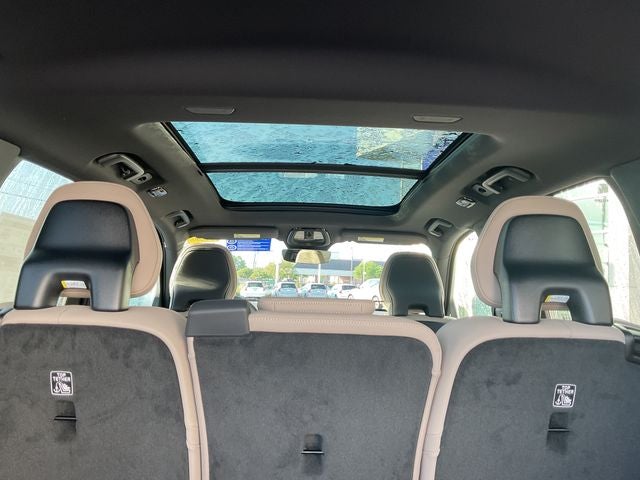 2026 Volvo XC90 B5 Plus