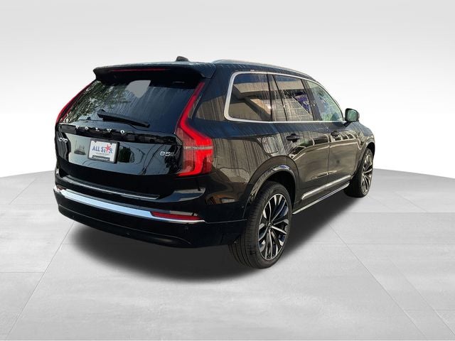 2026 Volvo XC90 B5 Plus