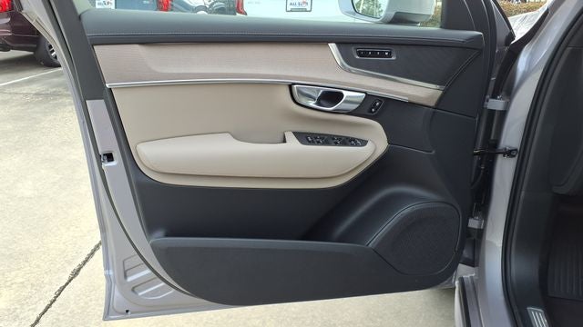 2026 Volvo XC90 B5 Core