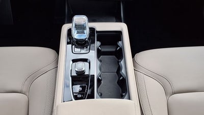 2026 Volvo XC90 B5 Core