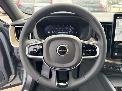 2026 Volvo XC60 B5 Plus