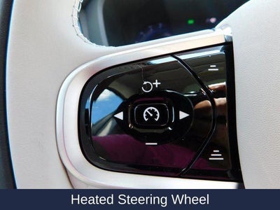 2025 Volvo XC60 Plus