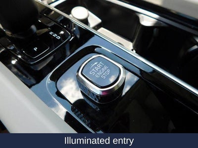 2025 Volvo XC60 Plus