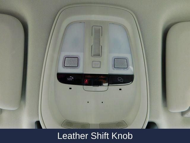 2025 Volvo XC60 Plus