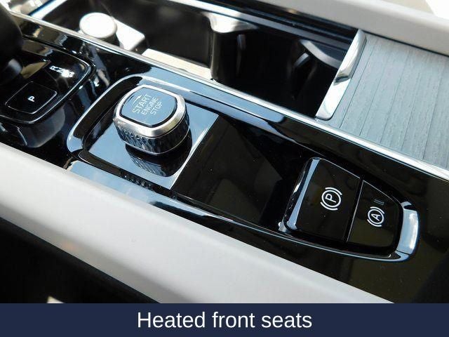 2025 Volvo XC60 Plus