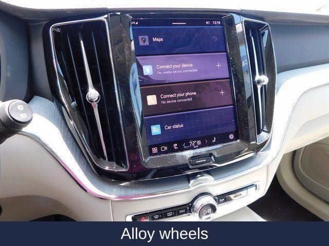 2025 Volvo XC60 Plus