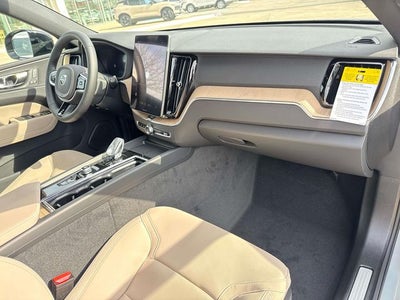 2026 Volvo XC60 B5 Plus