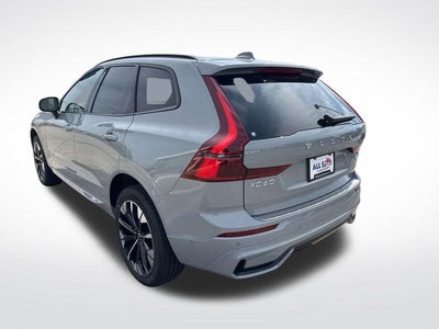 2026 Volvo XC60 B5 Plus
