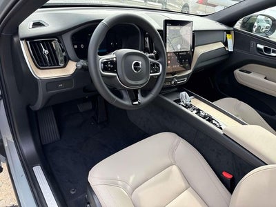 2026 Volvo XC60 B5 Plus