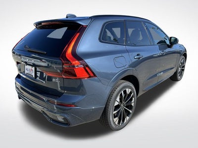 2026 Volvo XC60 B5 Plus